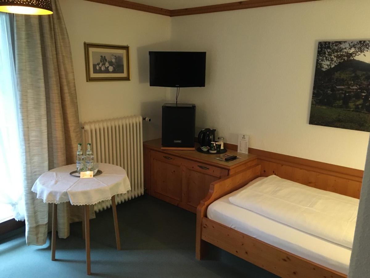 Kur- Und Ferienhotel Haser Оберштауфен Экстерьер фото