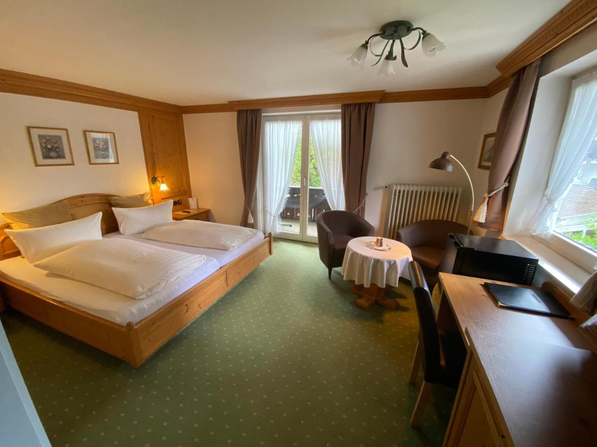 Kur- Und Ferienhotel Haser Оберштауфен Экстерьер фото