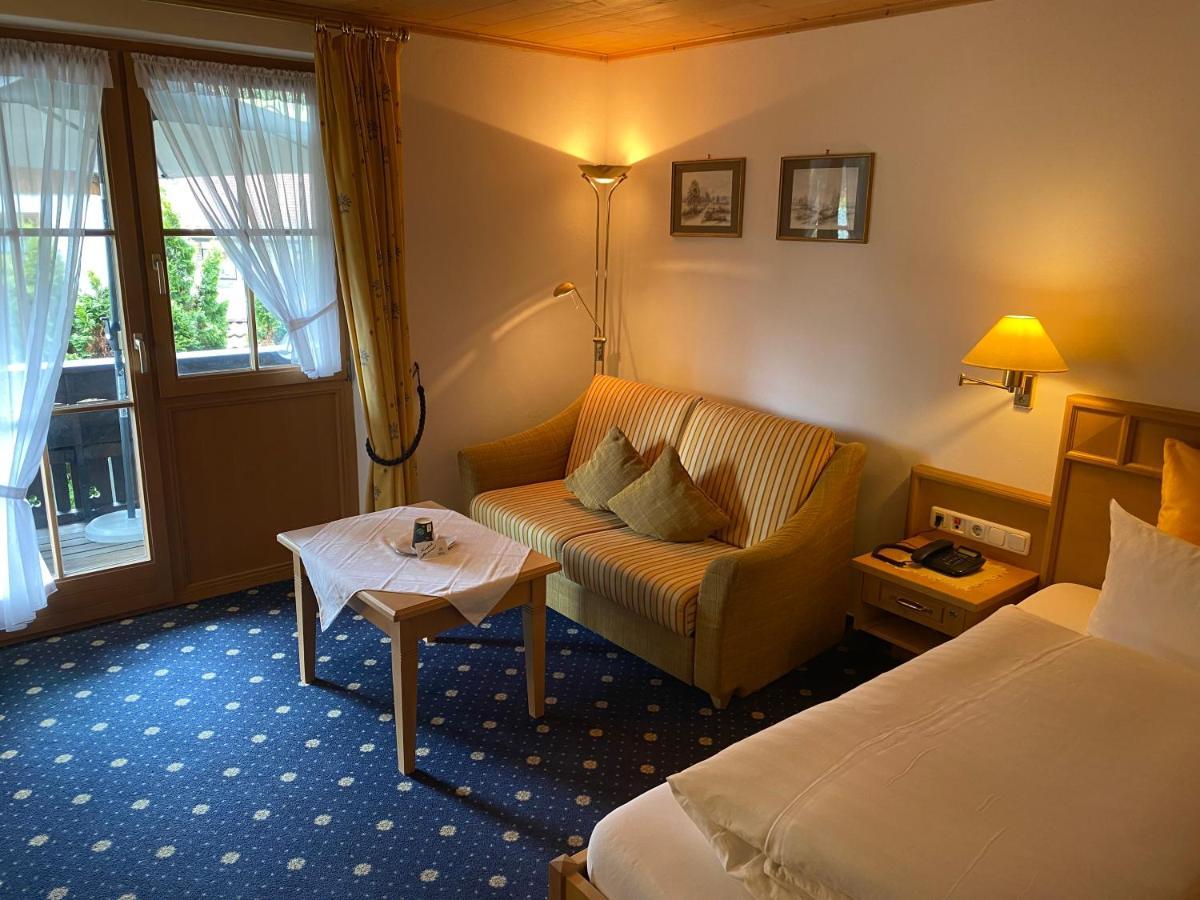 Kur- Und Ferienhotel Haser Оберштауфен Экстерьер фото