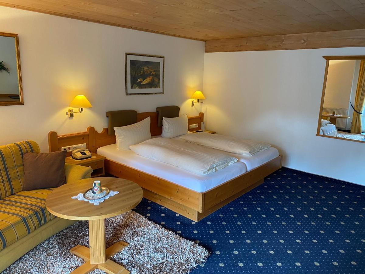 Kur- Und Ferienhotel Haser Оберштауфен Экстерьер фото