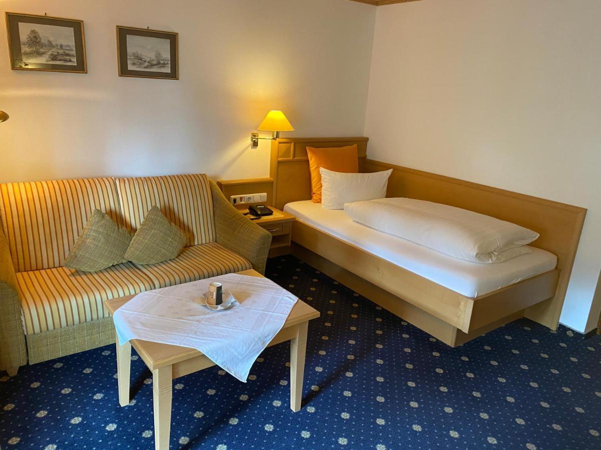 Kur- Und Ferienhotel Haser Оберштауфен Экстерьер фото
