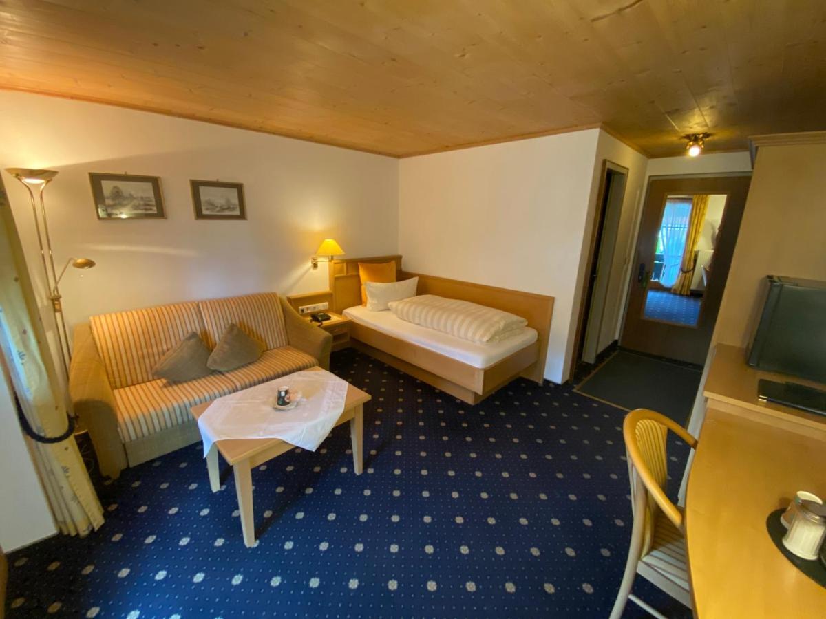 Kur- Und Ferienhotel Haser Оберштауфен Экстерьер фото