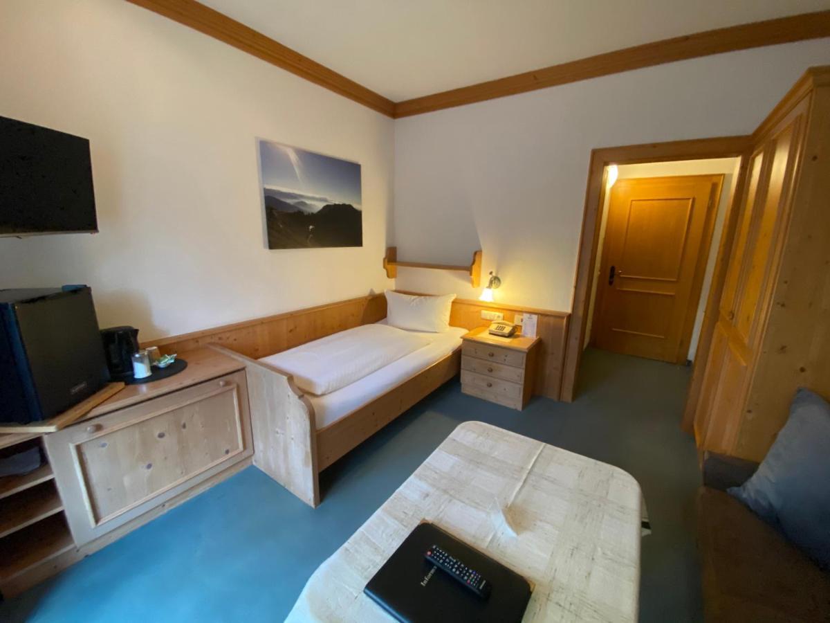 Kur- Und Ferienhotel Haser Оберштауфен Экстерьер фото
