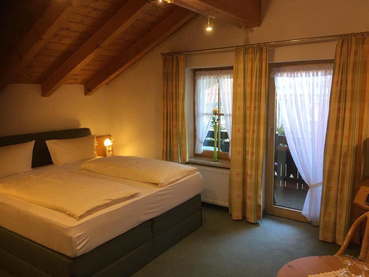 Kur- Und Ferienhotel Haser Оберштауфен Экстерьер фото